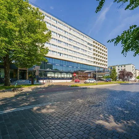 New Skanpol Otel
