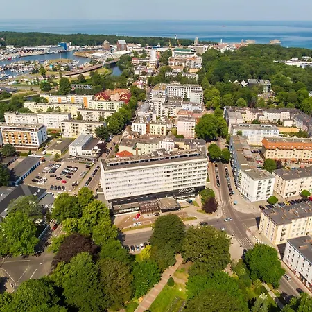 New Skanpol Hotel