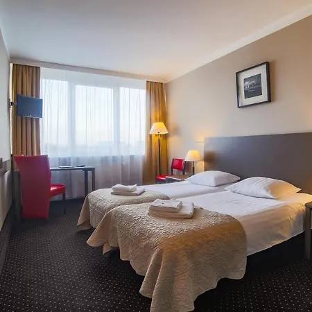 Otel New Skanpol Kolobrzeg