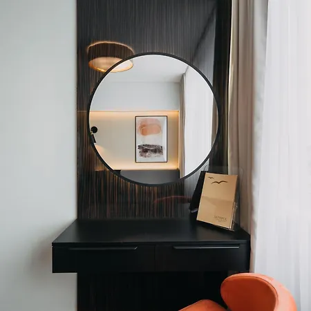 New Skanpol Otel 3*