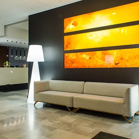 호텔 New Skanpol 3*