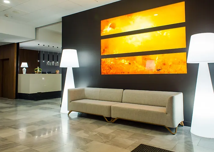 Hotel New Skanpol 3*