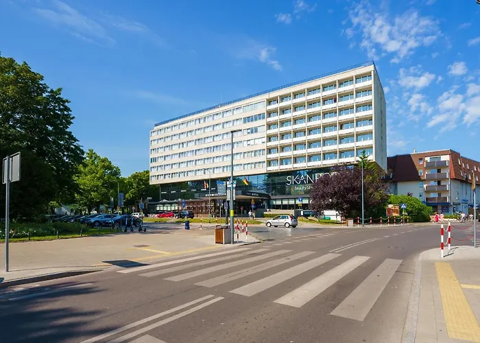 New Skanpol 3* Kołobrzeg